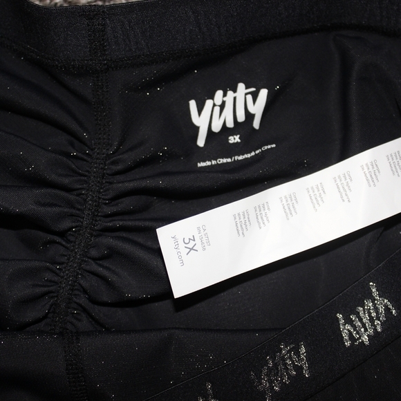 Yitty Black Spotlight Ruched Leggings - Picture 4 of 5